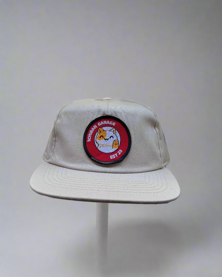 Waving Cat SnapBack - Black / Sand
